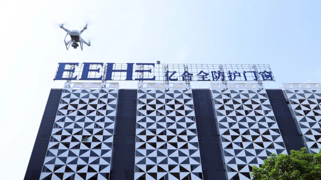 斷橋鋁門窗廠家在新時期里要勇于開創(chuàng)未來